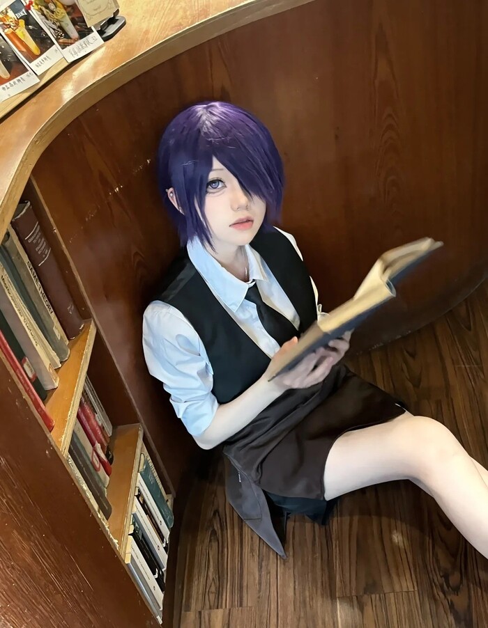 ảnh cosplay Touka Kirishima