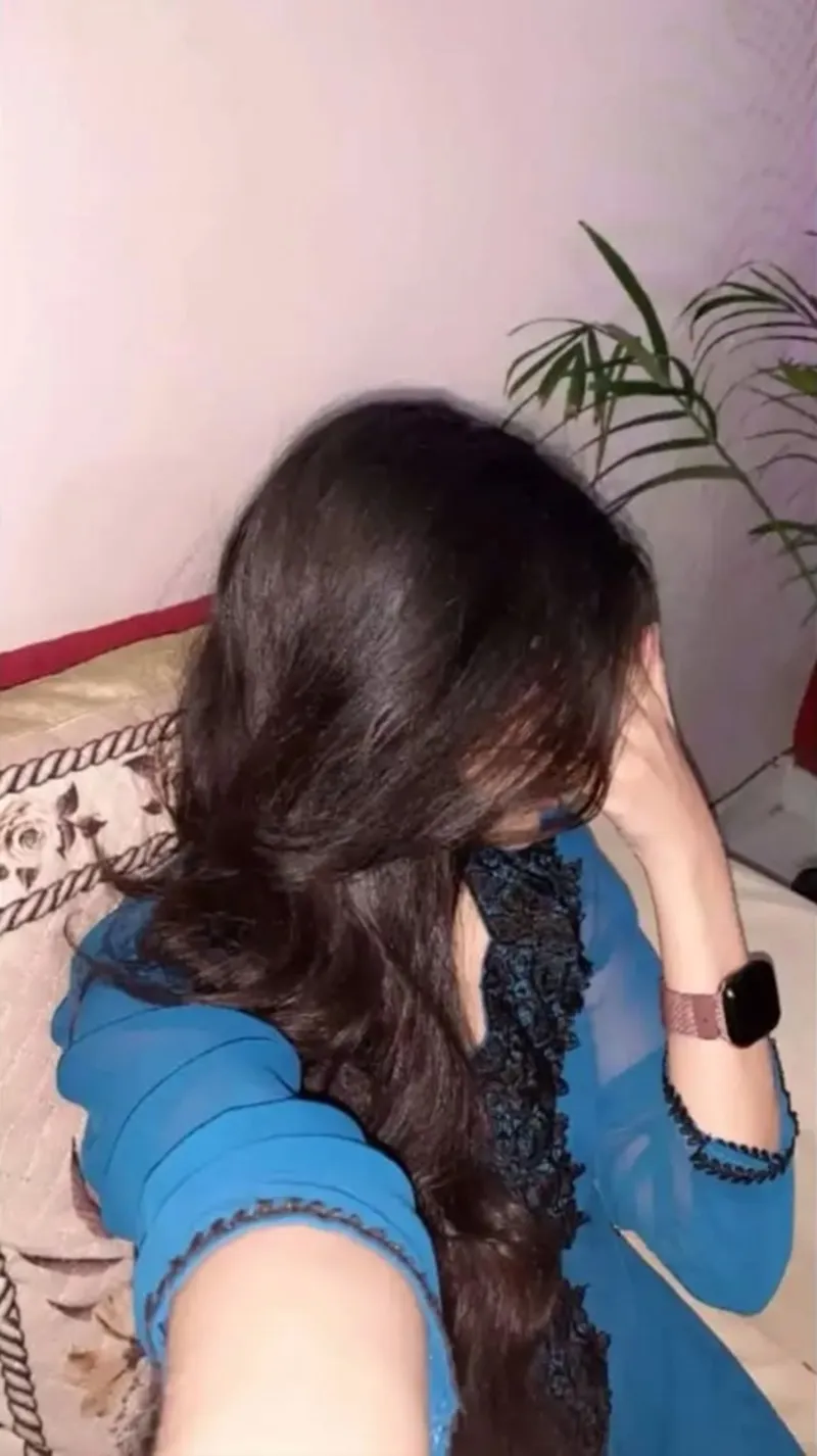 ảnh gái xinh che mặt 2