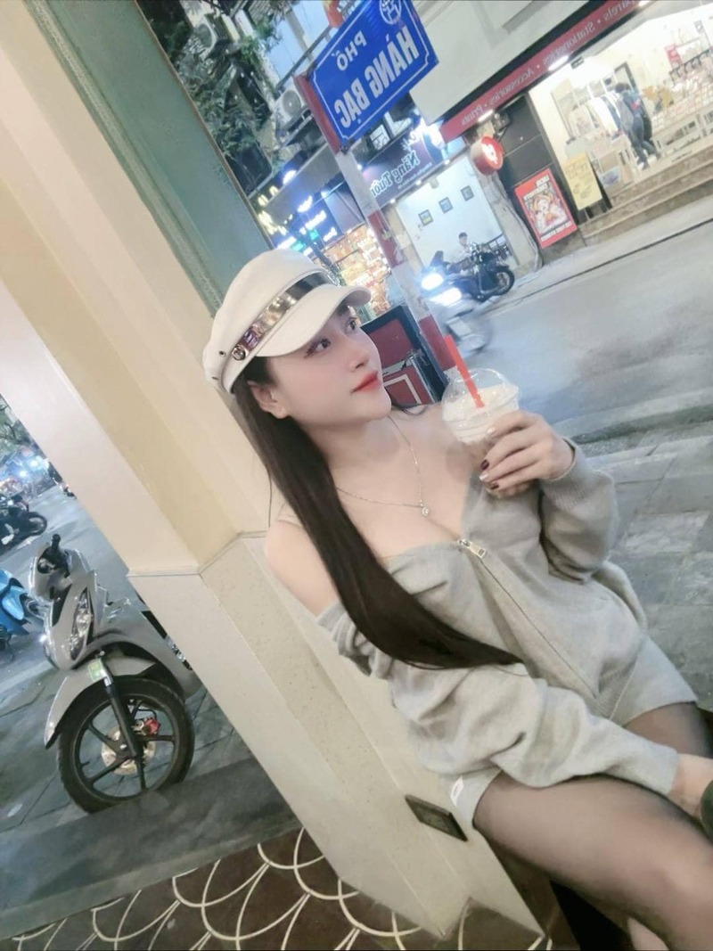 ảnh vú to sexy