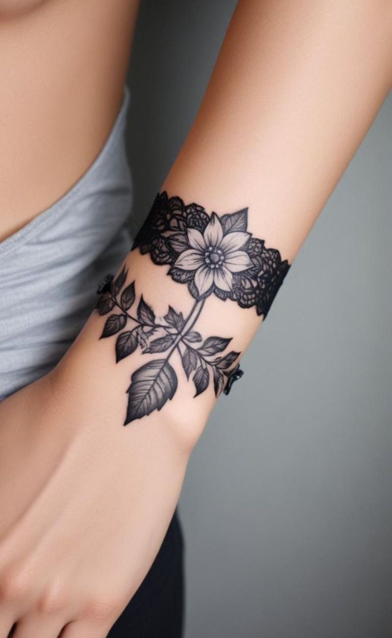 hình xăm vòng tay hoa mới lạ