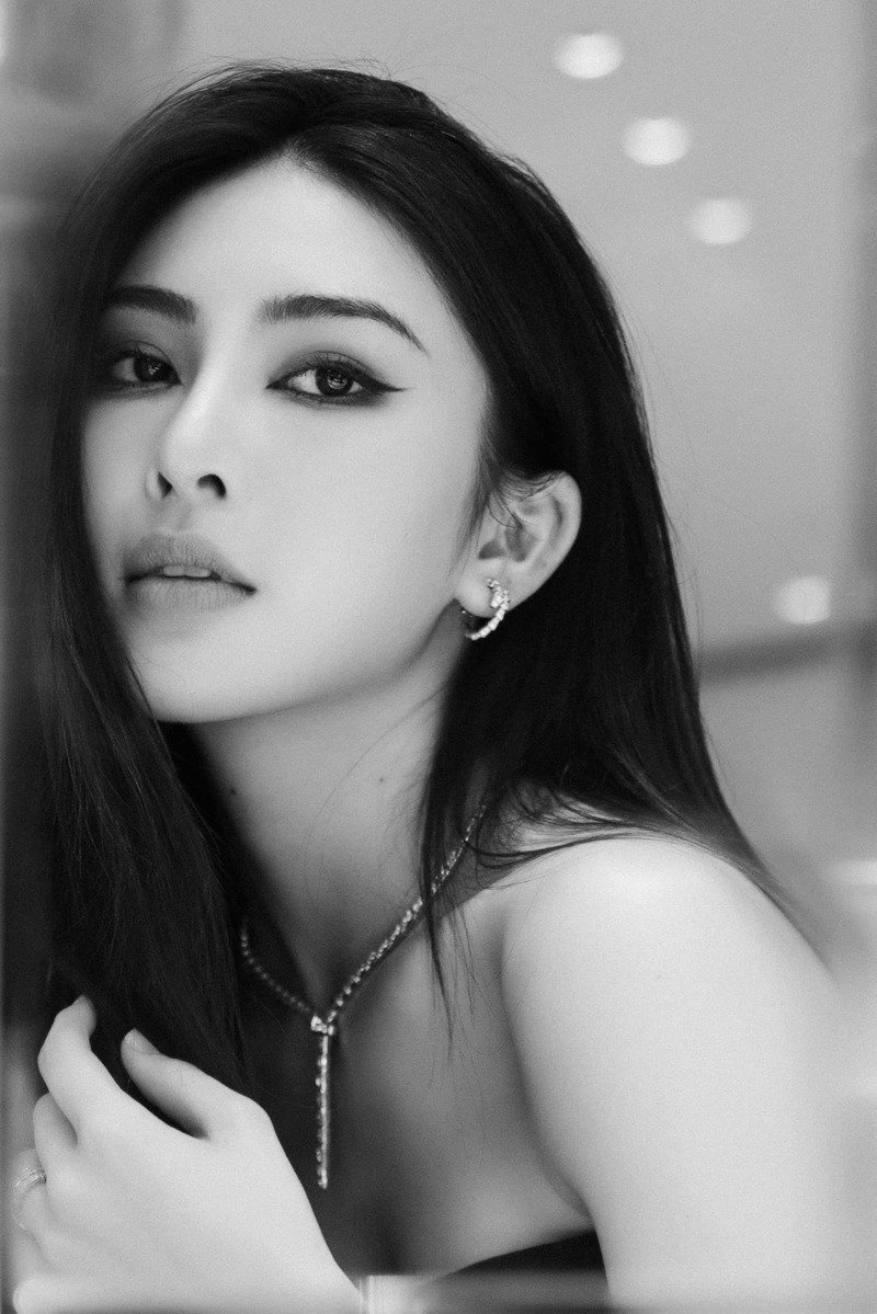 linh trương đen trắng