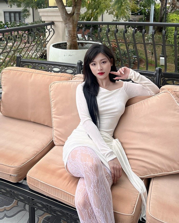 Ảnh gái xinh Linh Châu sexy