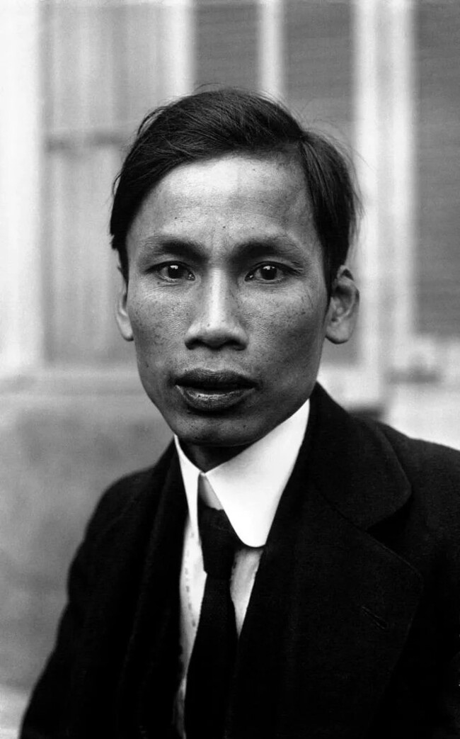 ảnh bác hồ lúc trẻ