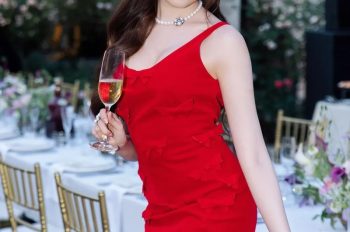 99+ ảnh hot girl Hà Thuỷ xinh sexy gợi cảm khiến fan mê mẩn