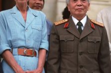 99+ ảnh bác Võ Nguyên Giáp đẹp nhất – Bộ ảnh vị tướng huyền thoại của dân tộc VN