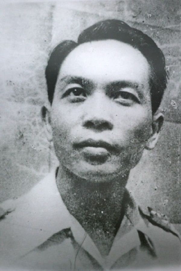 ảnh võ nguyên giáp thời trẻ