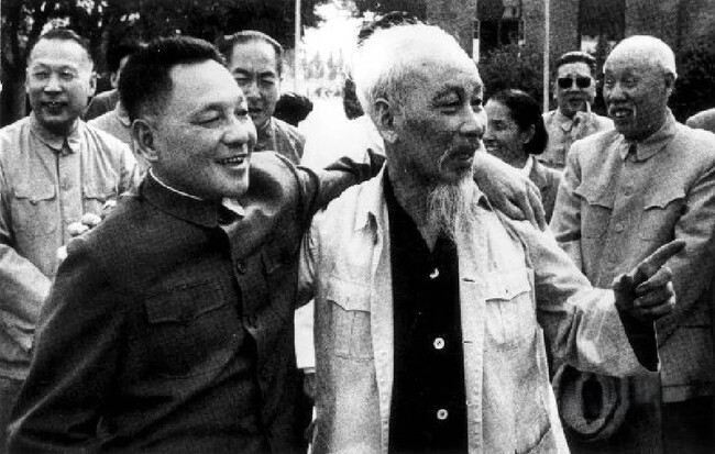 hình ảnh bác hồ ra đi tìm đường cứu nước