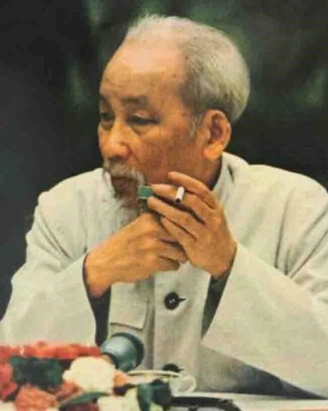 hình ảnh bác hồ