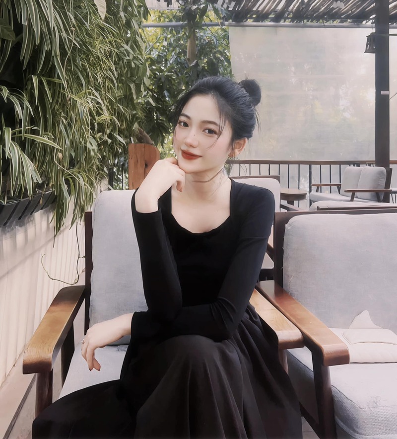 Ảnh Mai Như Hoàng cười xinh xỉu