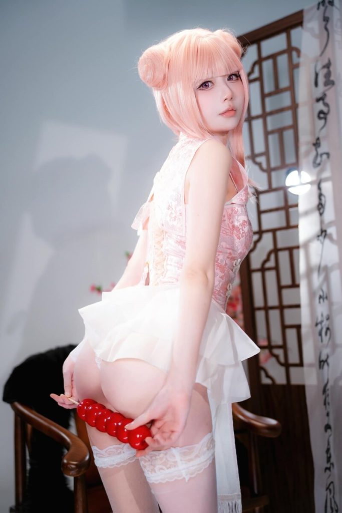 Ảnh sex Senyuki tóc hồng