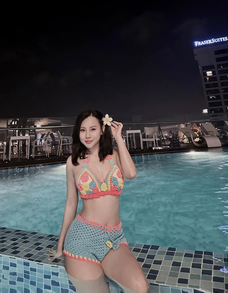 Một phong cách bikini thời thượng cho cô nàng hiện đại