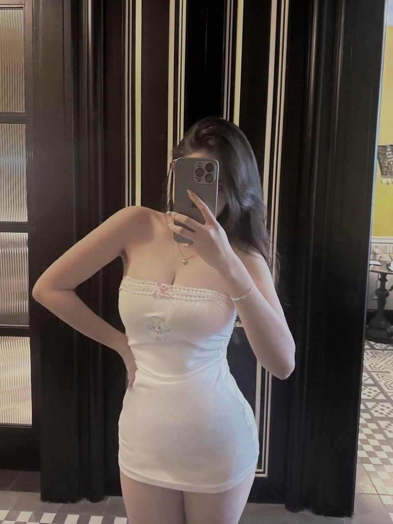 ảnh gái xinh che mặt sexy