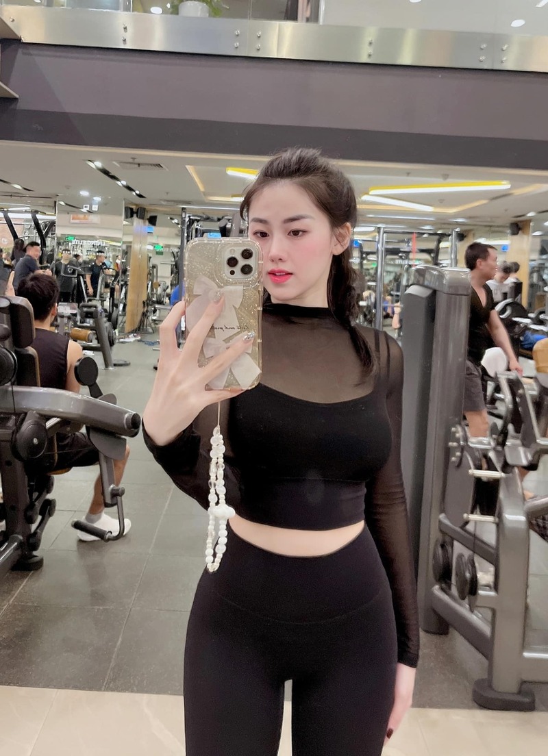 ảnh gái xinh tập gym