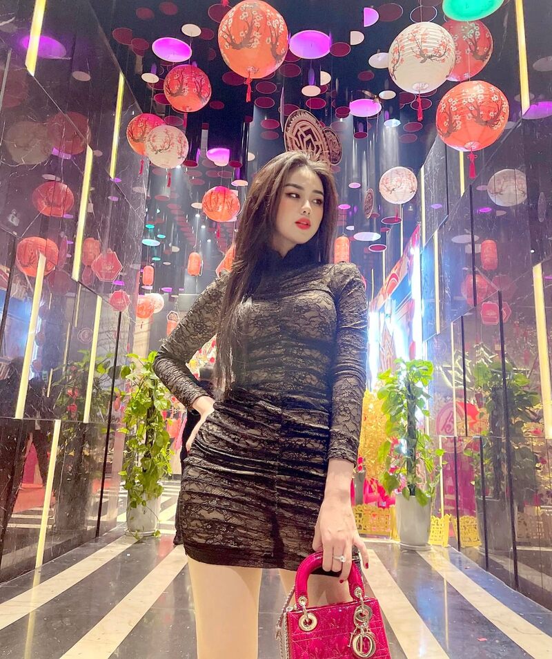 ảnh gái xinh váy ngắn