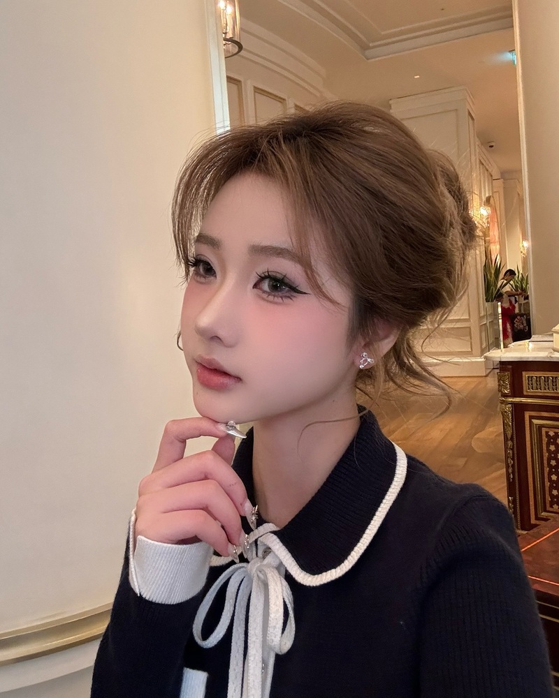 ảnh nguyễn diệu linh cá tính