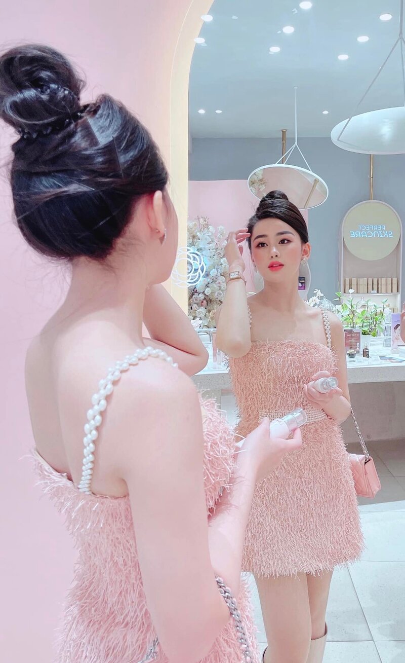 ảnh nóng đinh ngọc mai