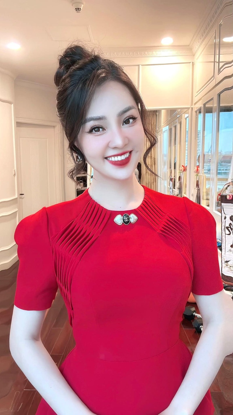 ảnh thuỵ vân cười