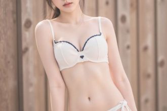 999+ Ảnh Gái Sexy 18 Tuổi Xinh Đẹp Quyến Rũ Mê Hồn
