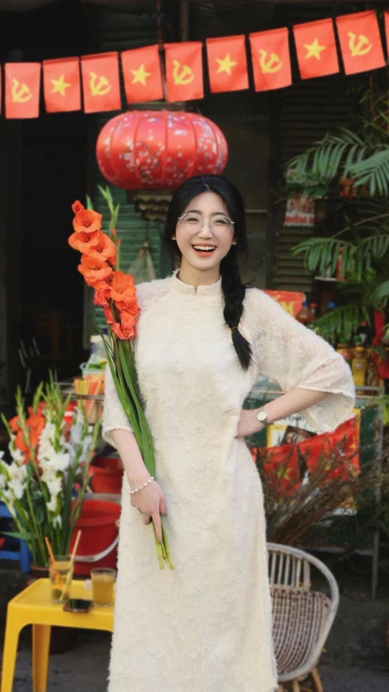 gái xinh 2k9