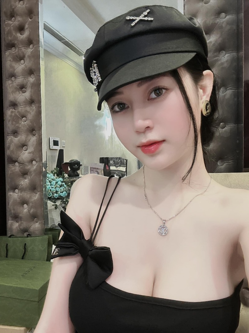 gái xinh cosplay sexy