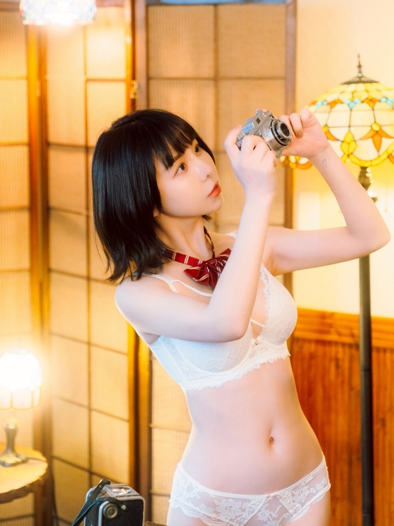 ảnh Tiny nude đẹp