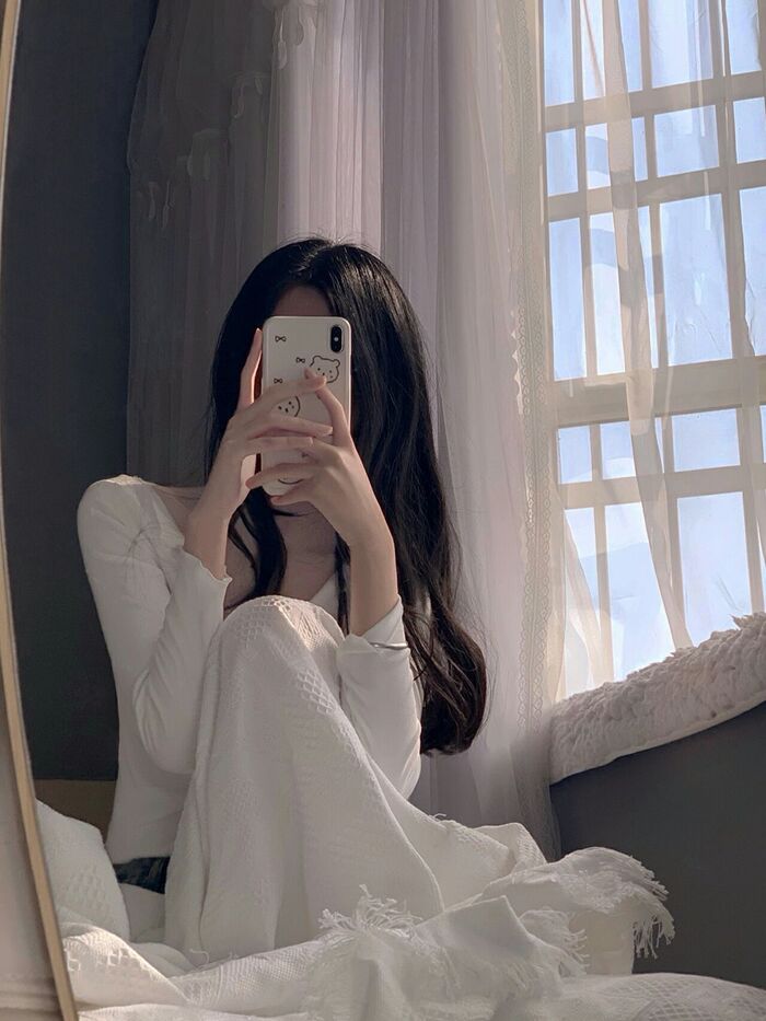 Ảnh gái đẹp che mặt