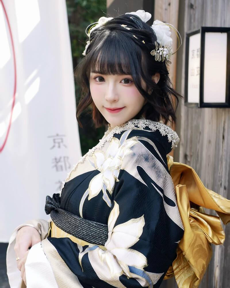 ảnh girl xinh bí ẩn mặc kimono