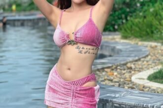 Top 500+ ảnh Khả Như bikini khoe body nóng bỏng cùng vòng 1 đẫy đà