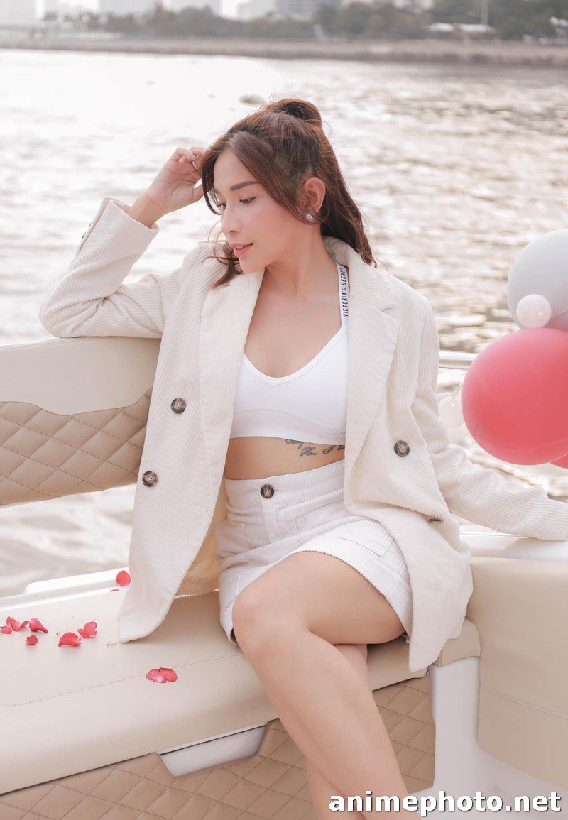 ảnh khả như mặc đồ sexy