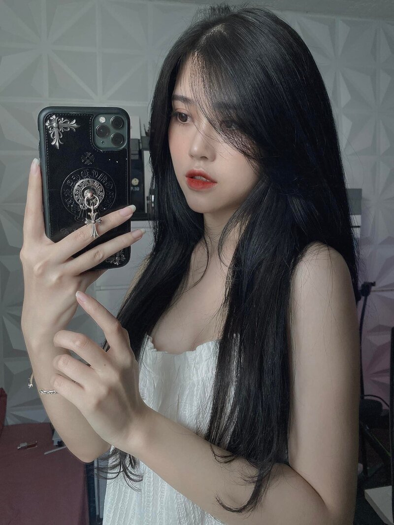 ảnh streamer thuỷ tiên kích thích
