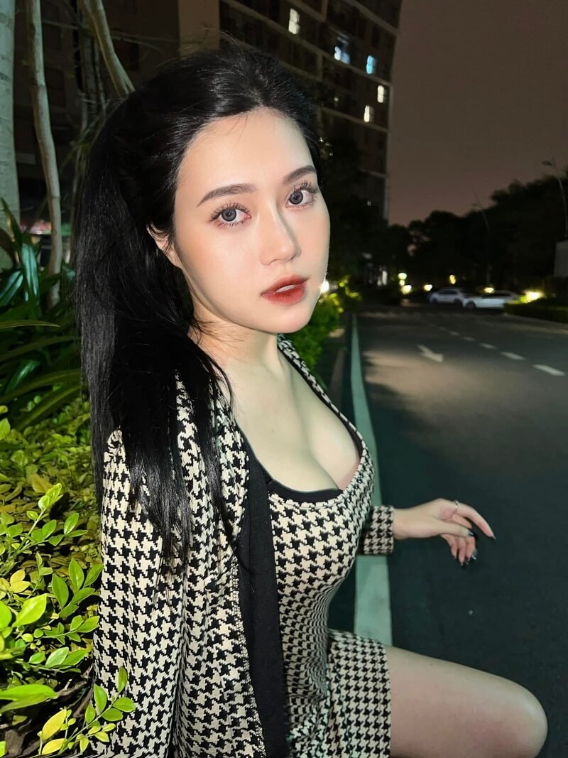ảnh streamer thuỷ tiên vú to