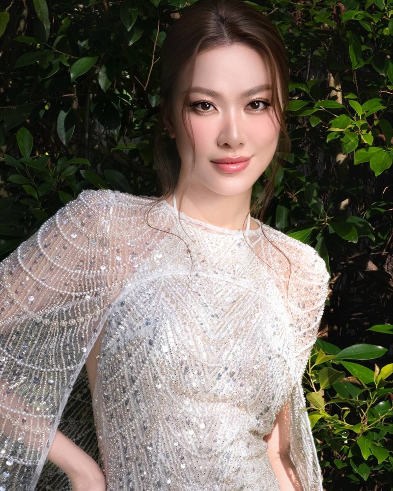 Ảnh Kim Duyên cận mặt
