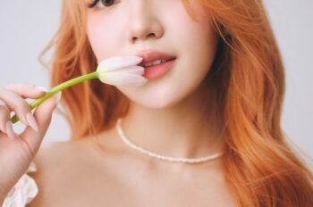 Chloe Nguyễn Beauty Blogger Gây Sốt Mạng Xã Hội