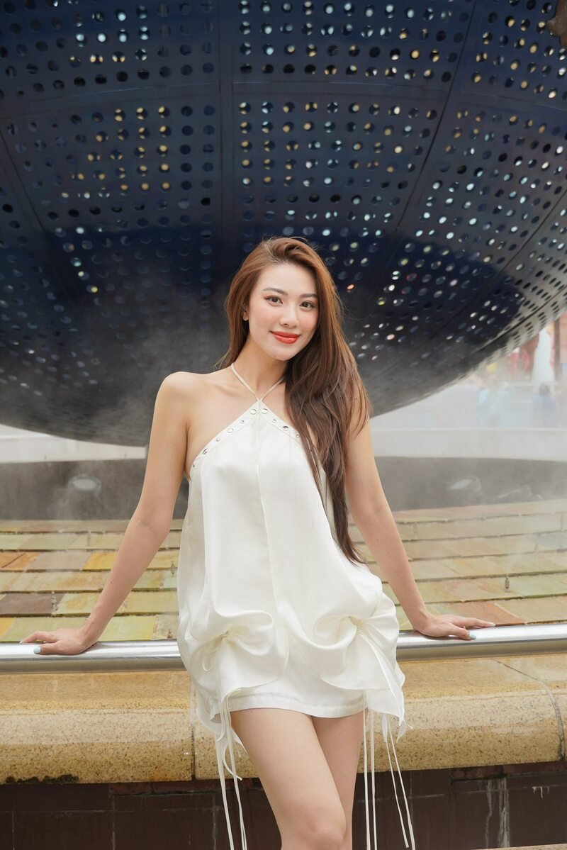 á hậu kim duyên