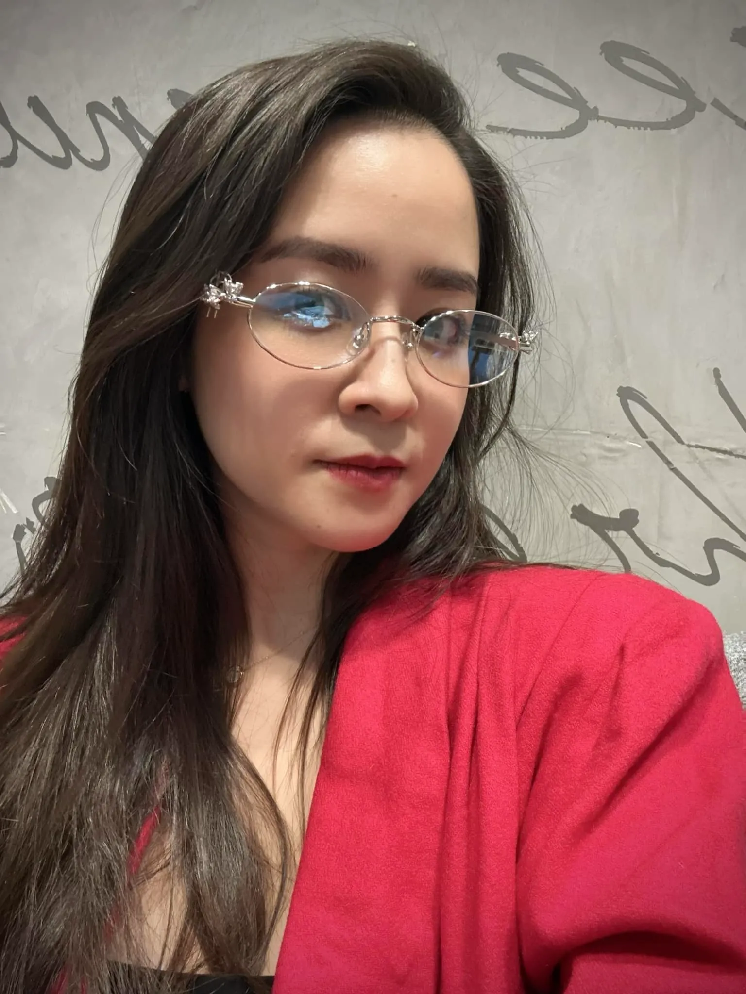 ảnh diễn viên thùy dương