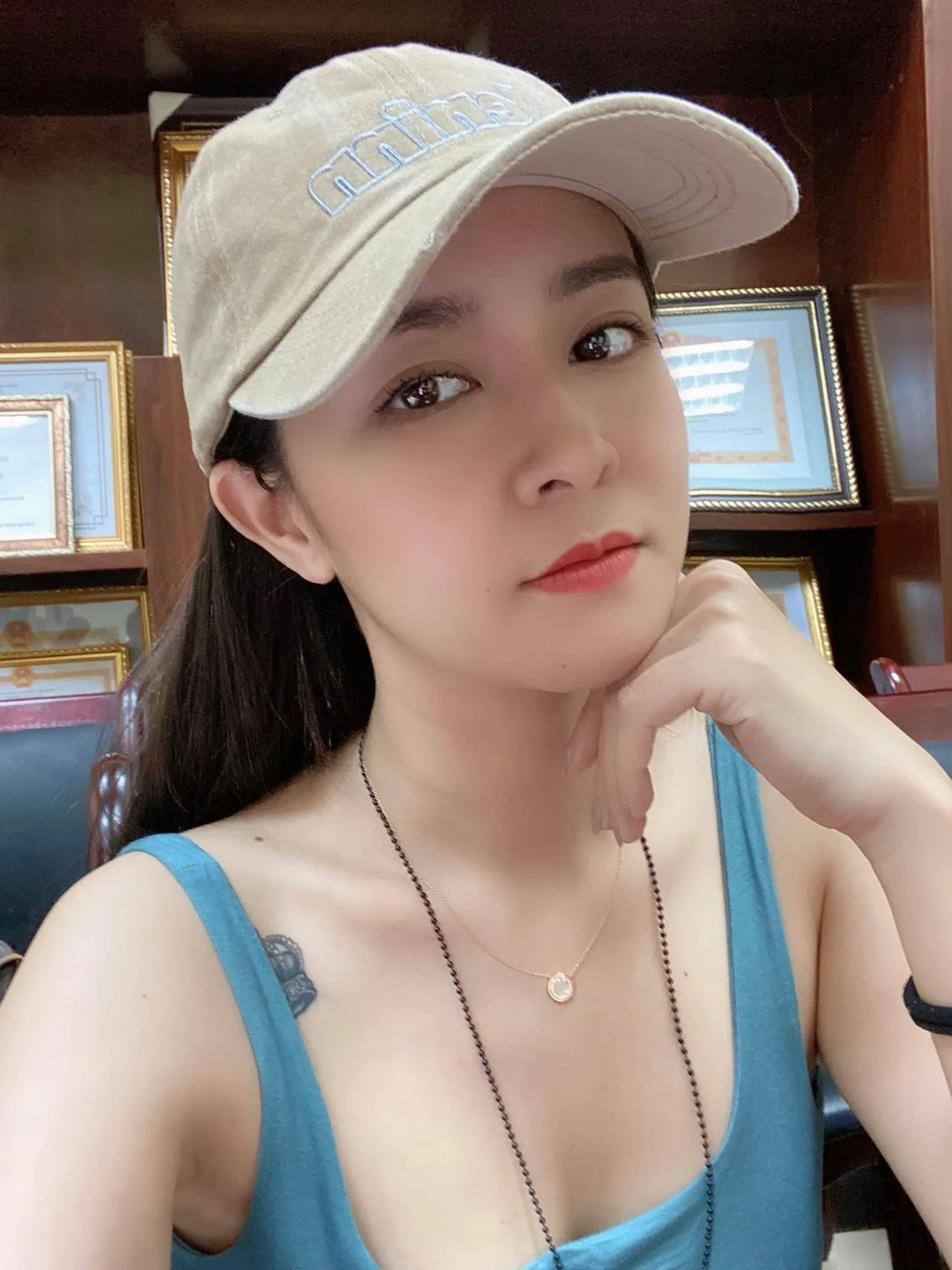 ảnh diễn viên thùy dương 18 tuổi