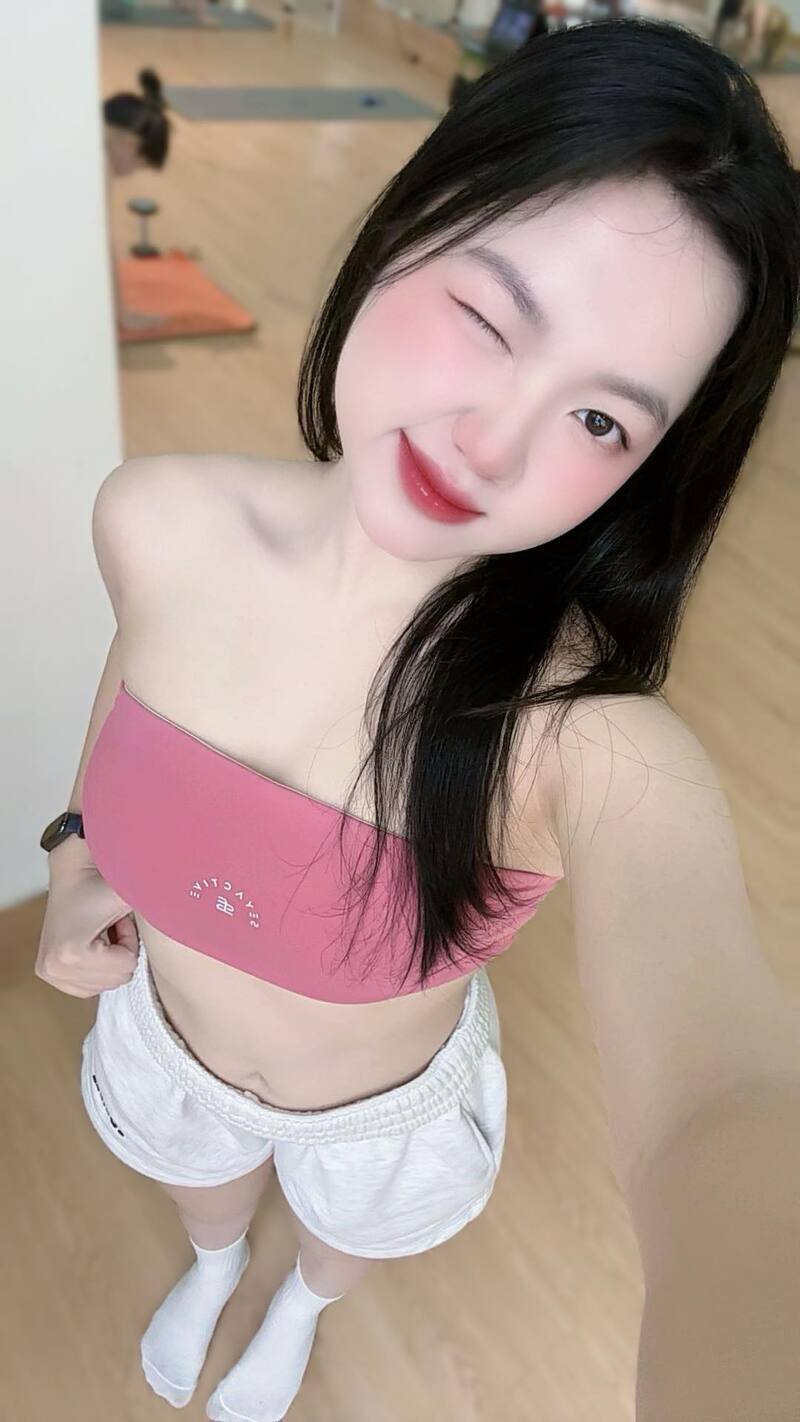 ảnh đỗ trà my cute