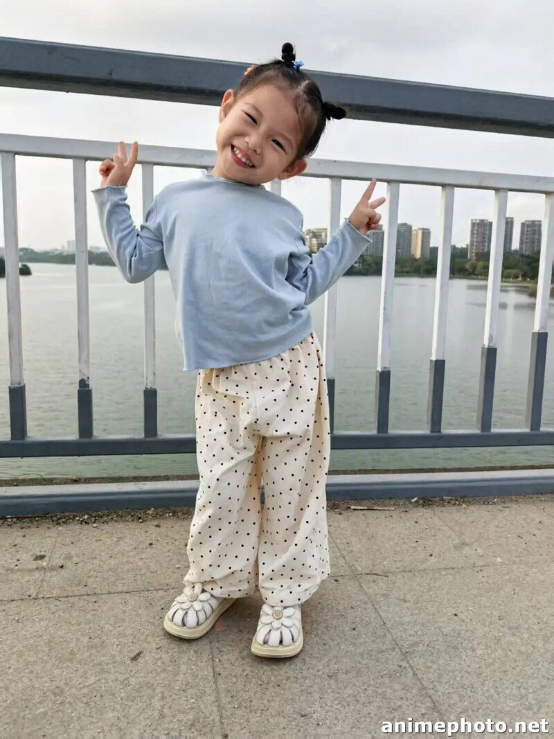 ảnh em bé 3 tuổi