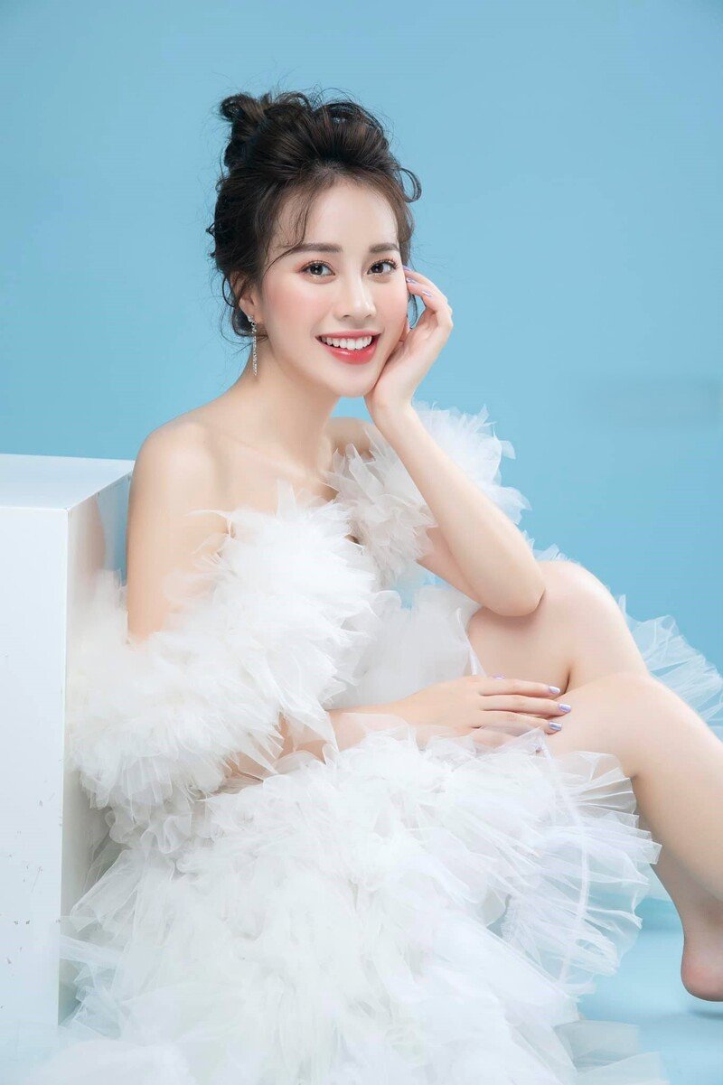 ảnh mc mai phương đẹp nhất