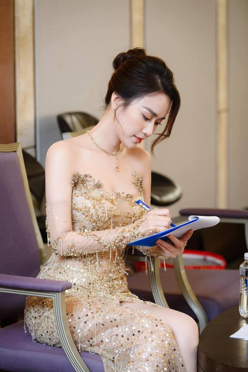 ảnh mc mai phương sexy