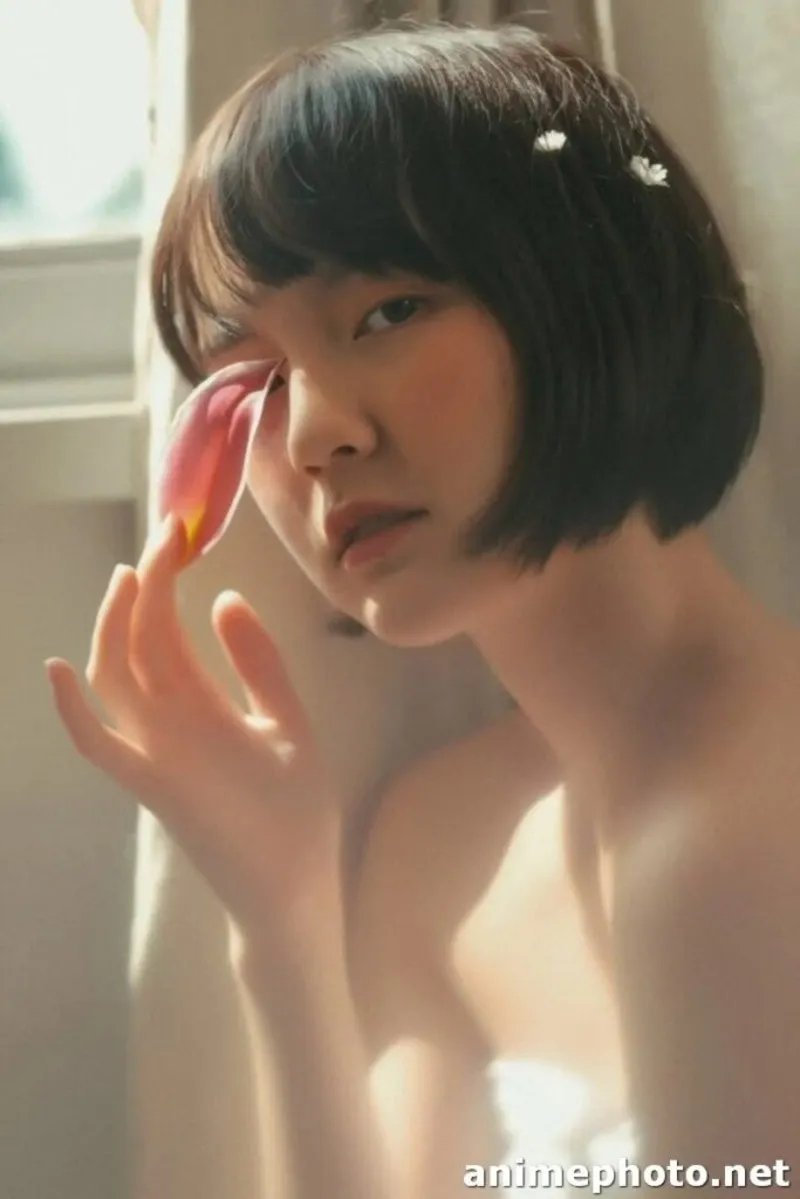 ảnh nude hải tú
