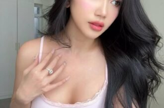 100+ Ảnh Sĩ Thanh nóng bỏng thu hút hàng ngàn lượt chiêm ngưỡng