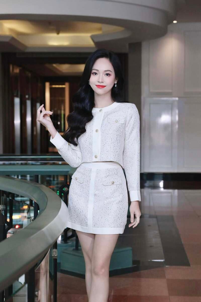 ảnh trịnh thuỳ linh xinh