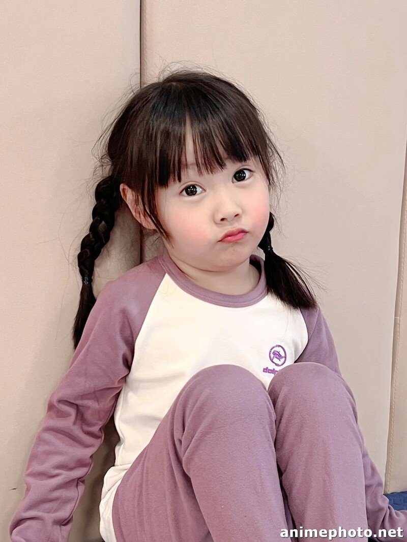 hình nền em be cute