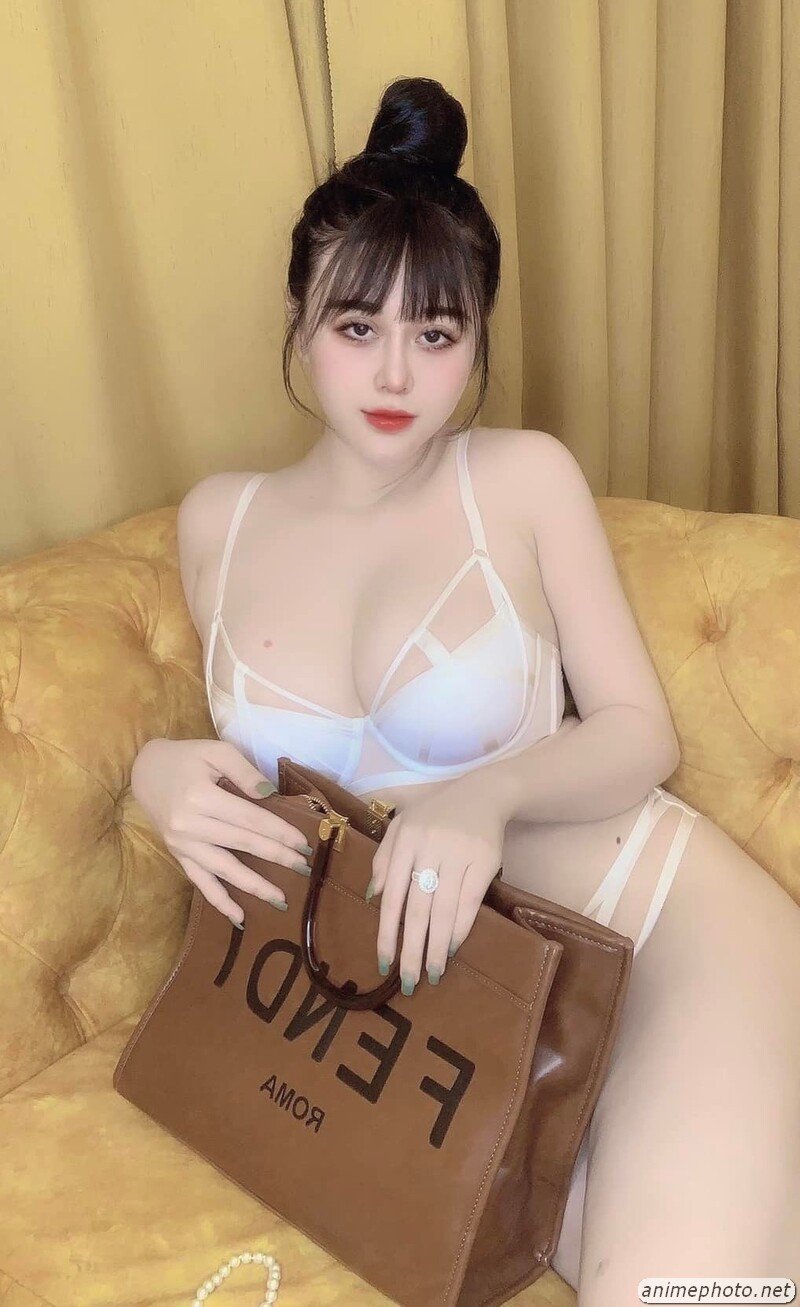 ảnh My Babiee bikini
