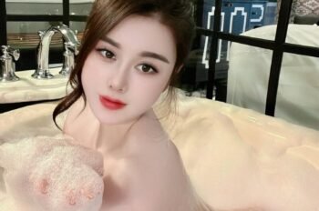 Trọn bộ ảnh nude của My Babiee không che lộ thân hình nóng bỏng