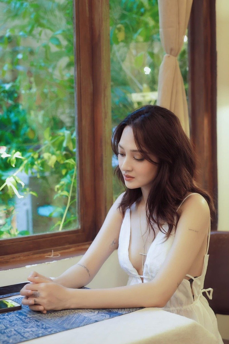 ảnh bảo anh vú to