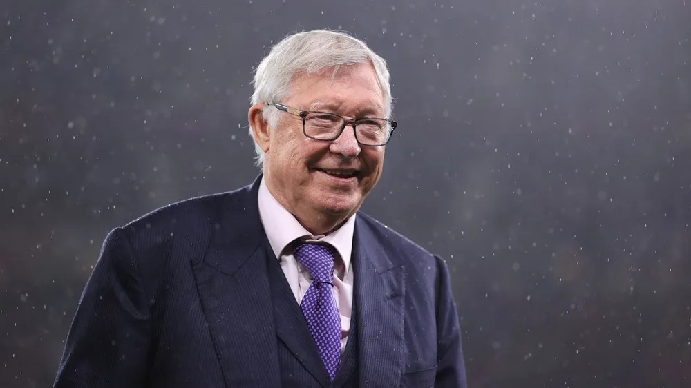 sir-alex-ferguson-tro-lai-lam-hlv-mu-8339-2282.jpg