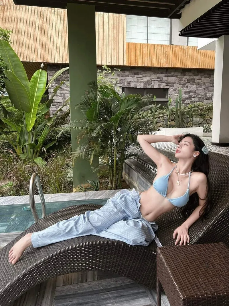 ảnh gái xinh nóng bỏng 10