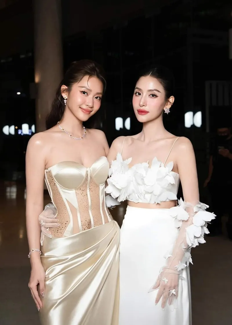 ảnh gái xinh nóng bỏng 11